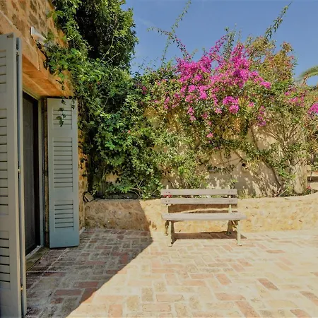 Villa The Seacret Beachfront