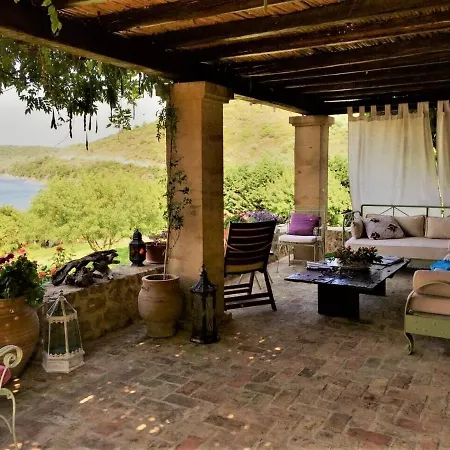 Villa The Seacret Beachfront *
