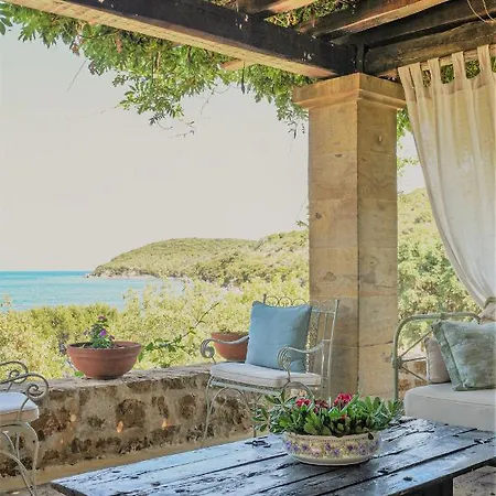 The Seacret Beachfront * Néa Péramos